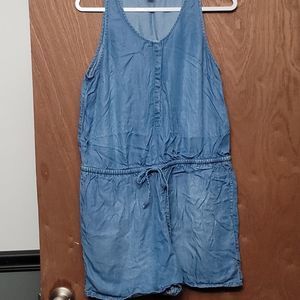 𝅺womens merona thin denim romper. Size large.